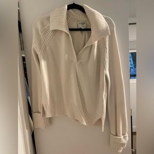 Abercrombie cream sweater